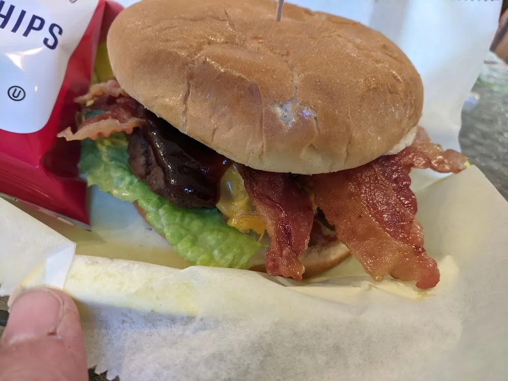 Bacon Cheeseburger